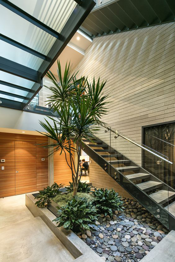 20 Most Creative Indoor Garden Ideas In Under The Stairs | HomeMydesign
