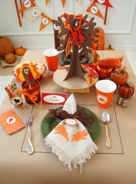 20 Gorgeous And Awesome Thanksgiving Table Decorations | HomeMydesign