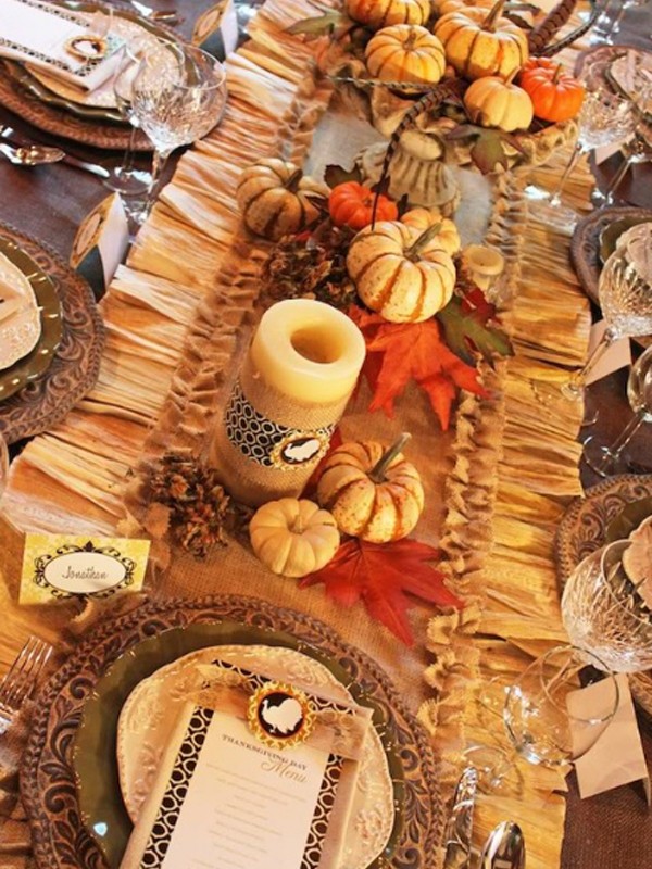 gorgeous-and-awesome-thanksgiving-table-centerpieces