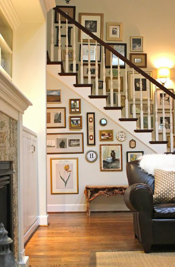 20 Stairway Gallery Wall Ideas | HomeMydesign