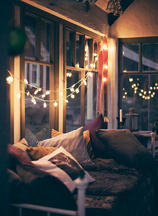 Cozy Winter Bedroom Lights Homemydesign