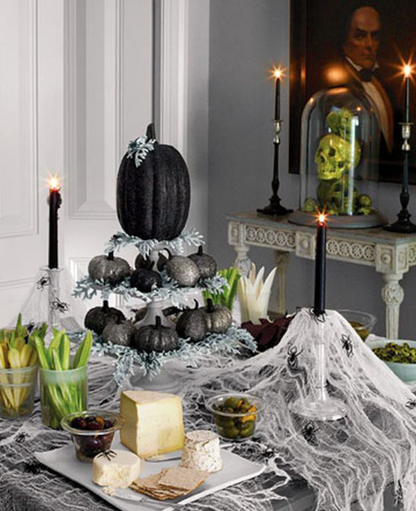 30 Dramatic Halloween Table Decor Ideas | Home Design And Interior