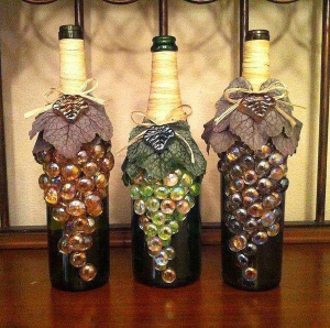 wine-bottle-decoration-with-marbles | HomeMydesign