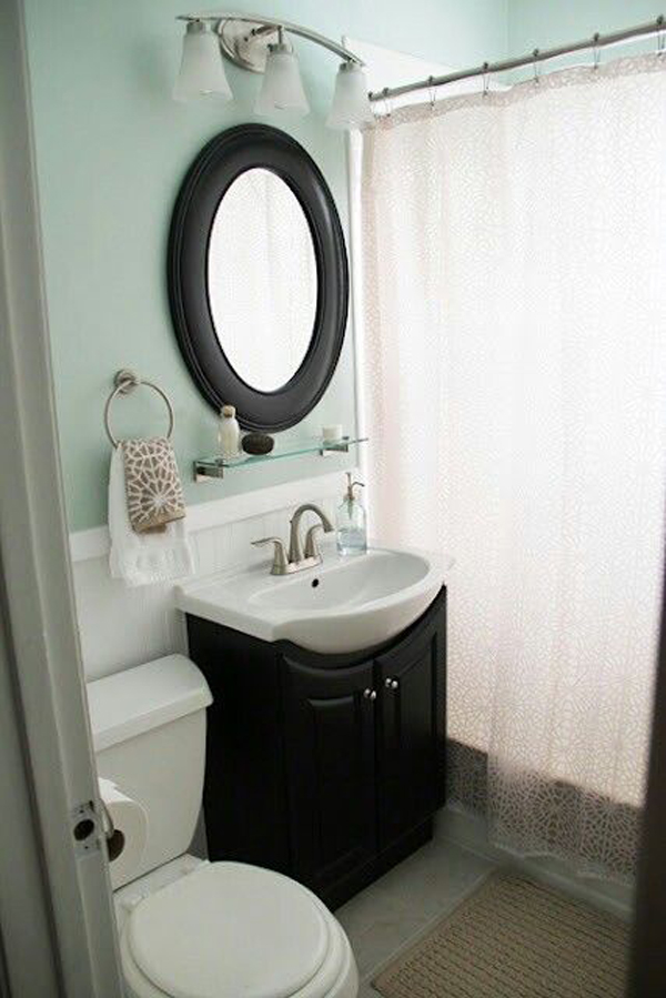 cozy-small-bathroom-with-soft-color | HomeMydesign