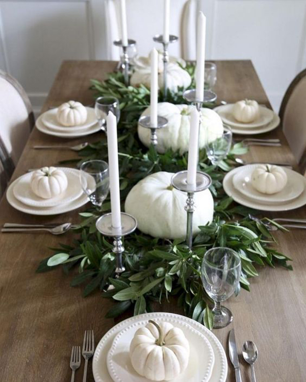 natural-white-thanksgiving-centerpieces-with-fresh-greenery-and-pumkin ...