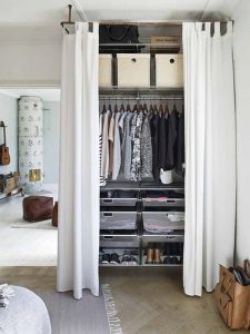 closet-curtain-ideas-in-bedroom | HomeMydesign