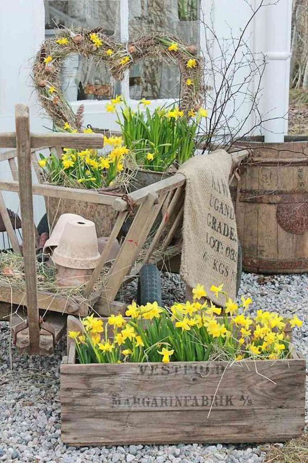 20 Prettiest Easter Gardens For Spring This Year