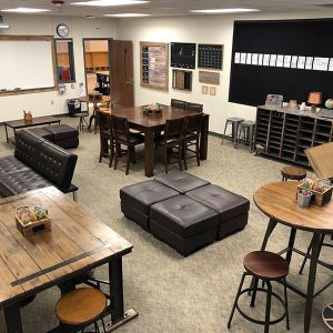industrial-style-classroom-design | HomeMydesign