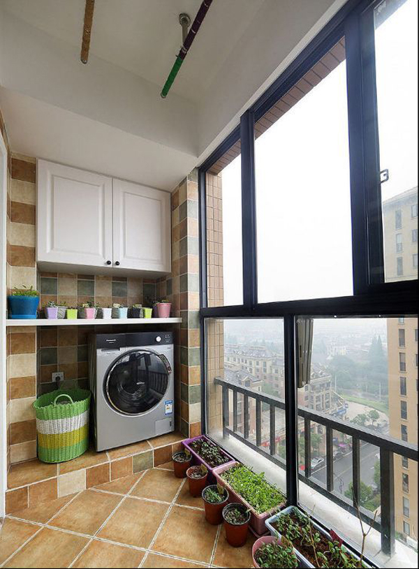 20 Fresh Balcony Laundry Ideas For Summer Fun