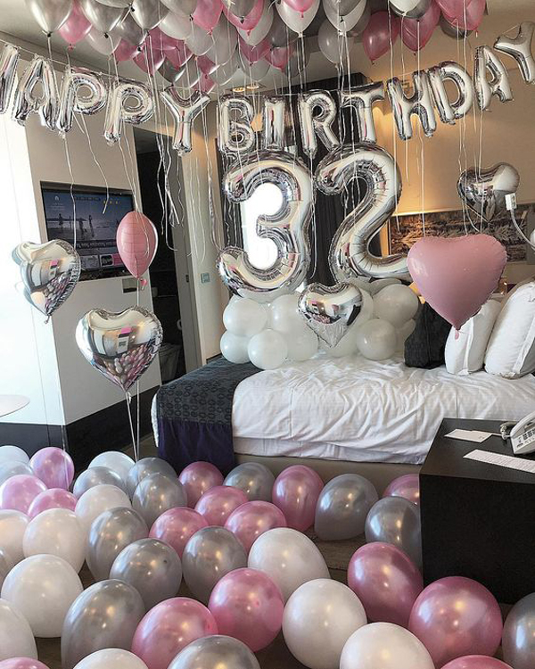 Surprise Birthday Bedroom Ideas With Balloons Homemydesign