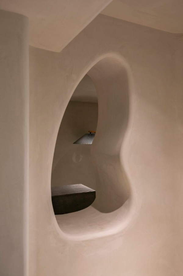 Minimalist Cave Dedicated To Vintage Design Work