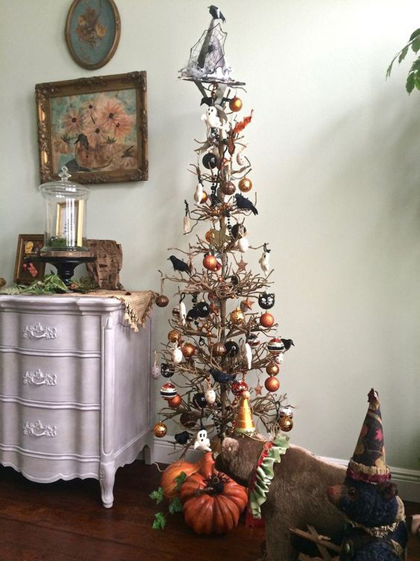 branches-diy-christmas-tree-for-halloween | HomeMydesign