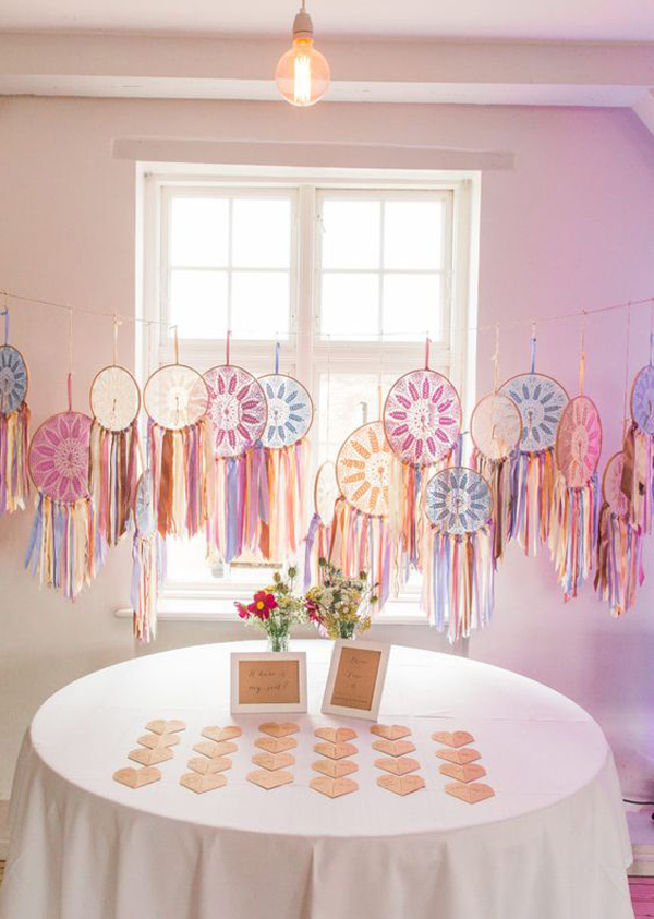 How To Make Bohemian Dream Catcher That’ll Beautify The Room