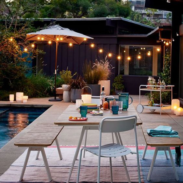 How To Decorate Your Outdoors Like A Vacation