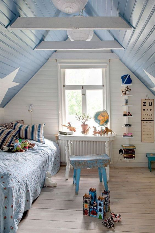 10 Creative Ways To Decorate The Attic Into A Functional Space