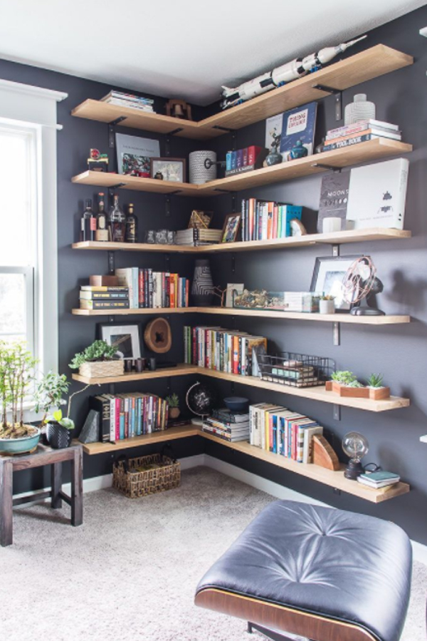 corner-bookshelf-decorating-ideas