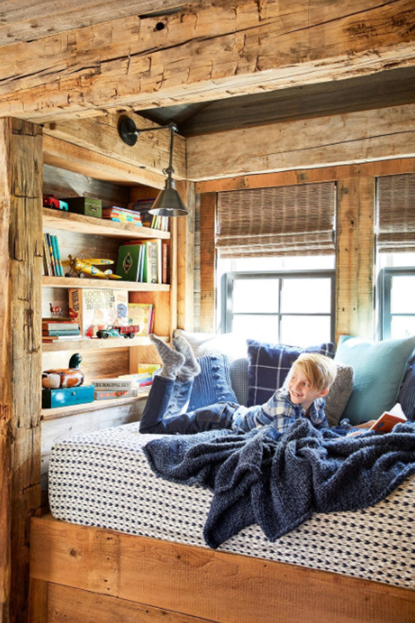 natural-wood-bookshelf-for-kids-room