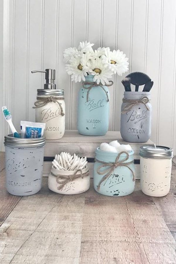 rustic-diy-bathroom-set-made-from-mason-jars