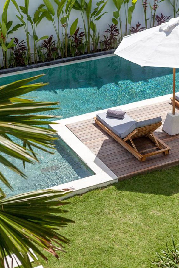 tropical-pool-deck-for-your-relaxing