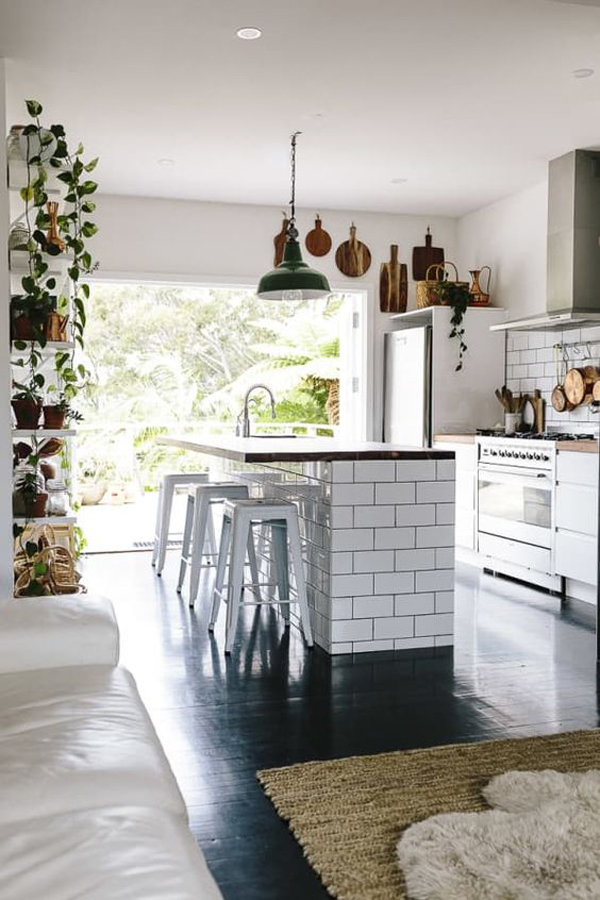 beautiful-indoor-outdoor-kitchen-design