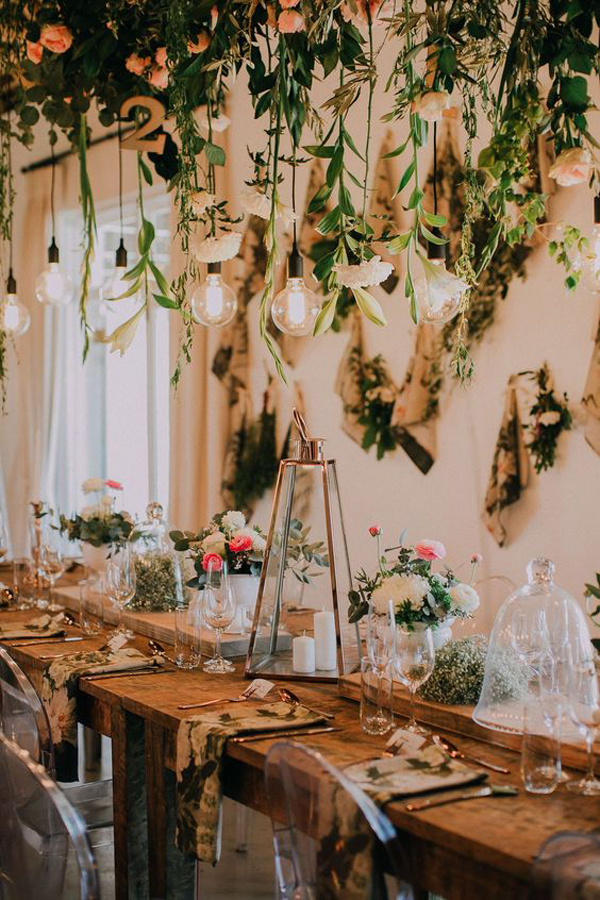 botanical-rustic-wedding-lights