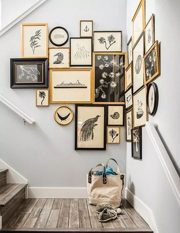 family-gallery-wall-in-staircase