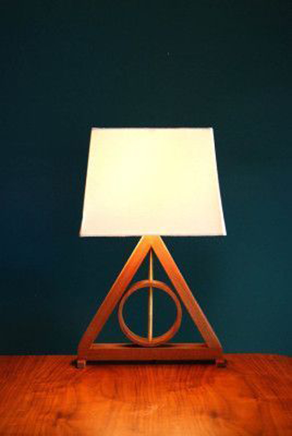 modern-harry-potter-table-lamp