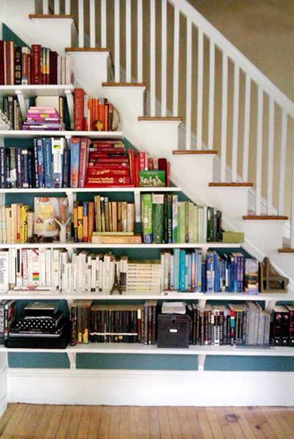 under-stair-bookshelf-with-rainbow-color