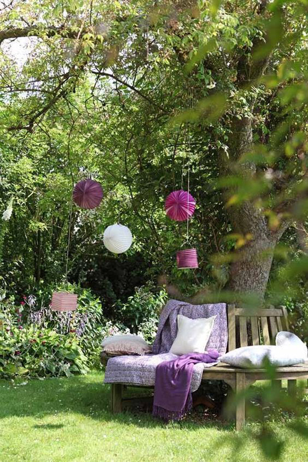 diy-garden-nook-with-tree-bench