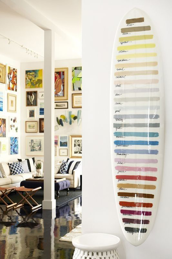 beautiful-paint-surfboard-display-ideas