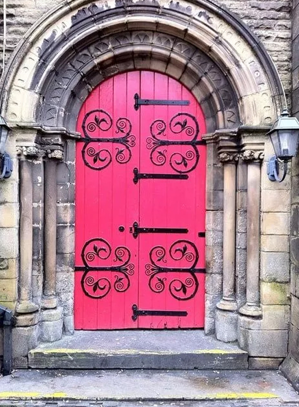 powerful-pink-door-designs