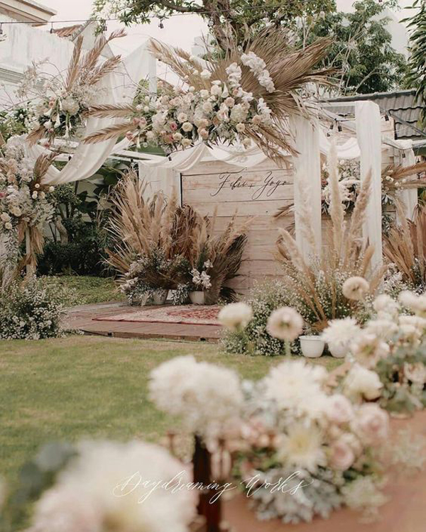 10 Outdoor Wedding Decor Ideas That, Outdoor Ceremony Decor Ideas