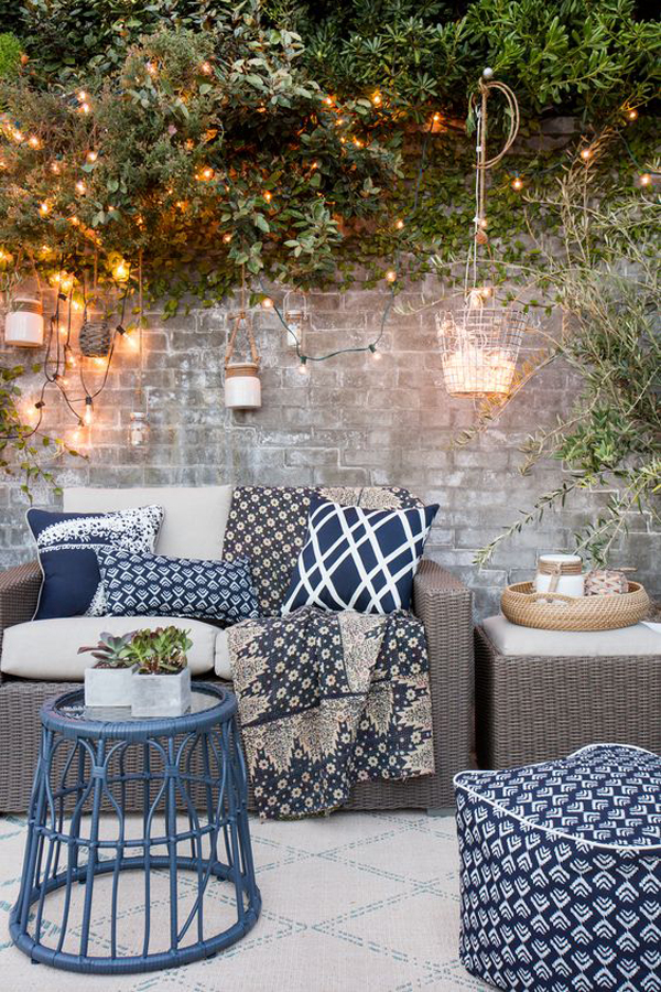 cozy-outdoor-escape-spot-with-lighting-ideas