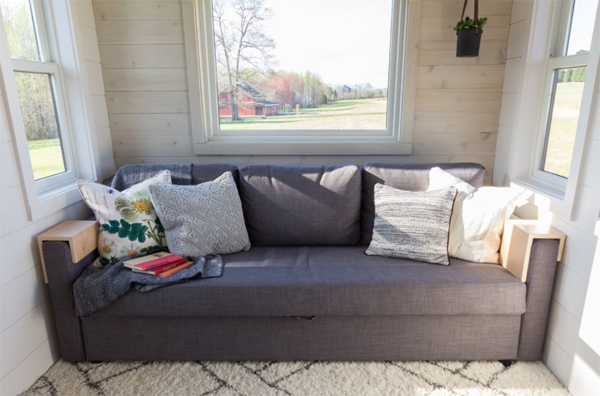 cozy-sofas-with-sunroom