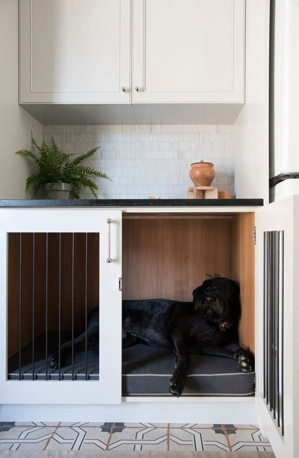 diy-pedestal-dog-crates-and-kennels