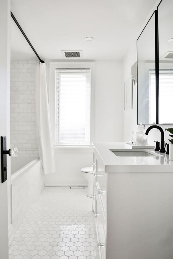 budget-friendly-white-bathrooms