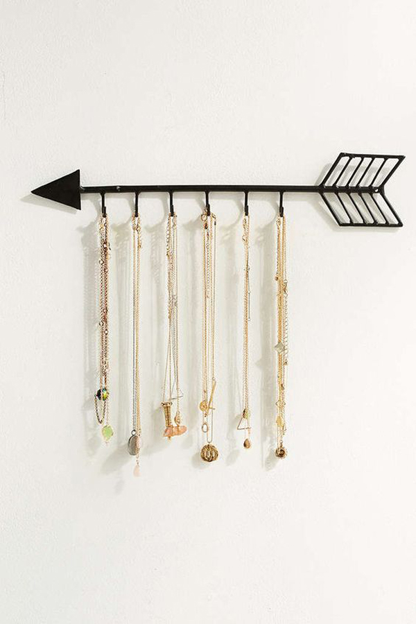 cool-arrow-jewelry-wall-shelf