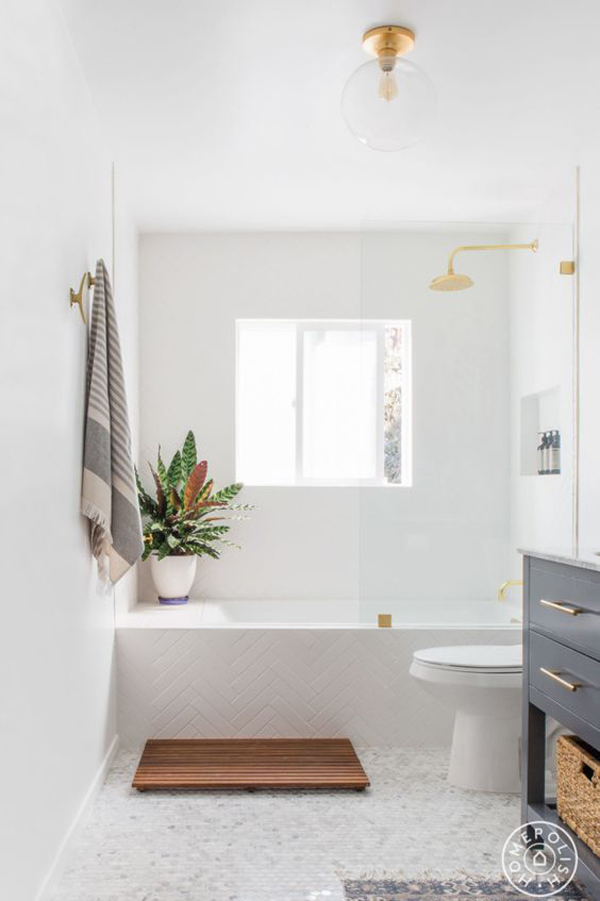 cozy-white-bathroom-with-farmhouse-tubs