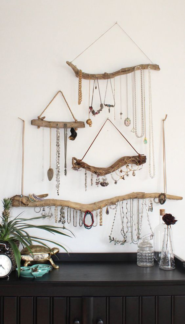 driftwood-jewelry-wall-organizer