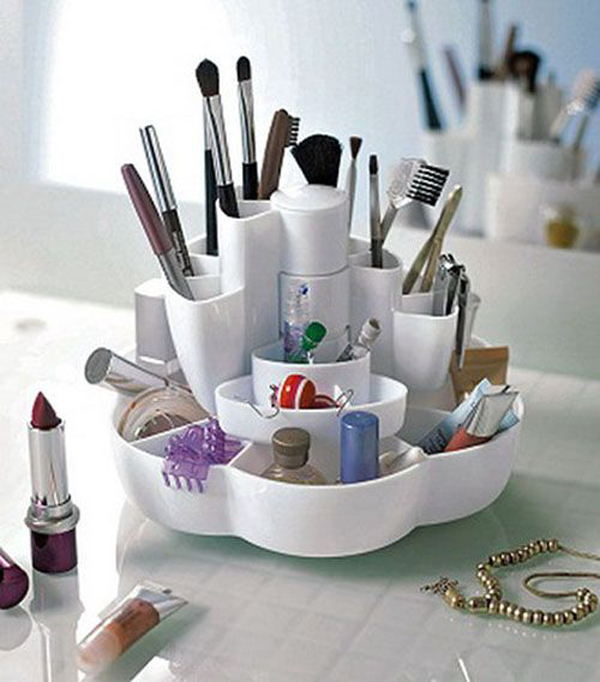 functional-trays-makeup-organizer