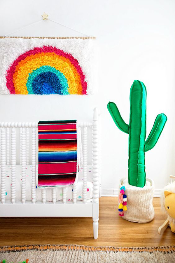 hang-rainbow-wall-decoration