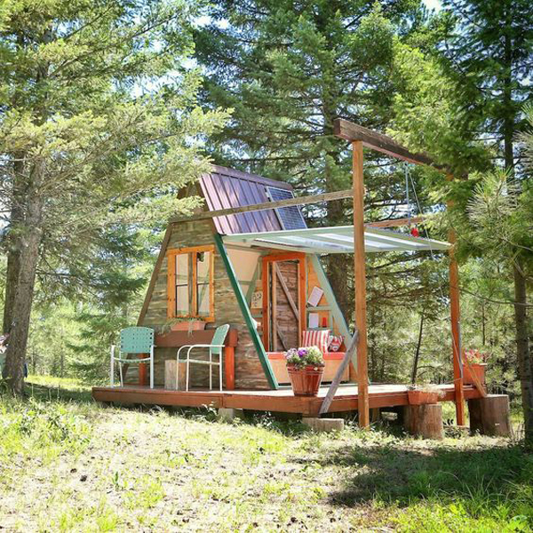 small-DIY-A-Frame-play-cabins