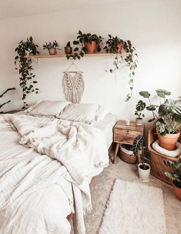 boho-bedroom-design-with-vines-rack