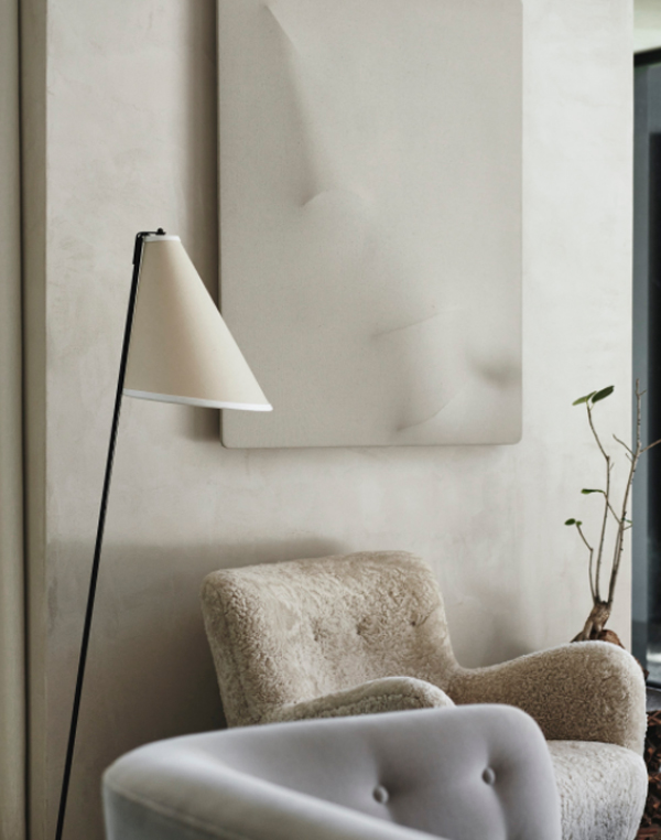 cozy-reading-chair-with-standing-lamp