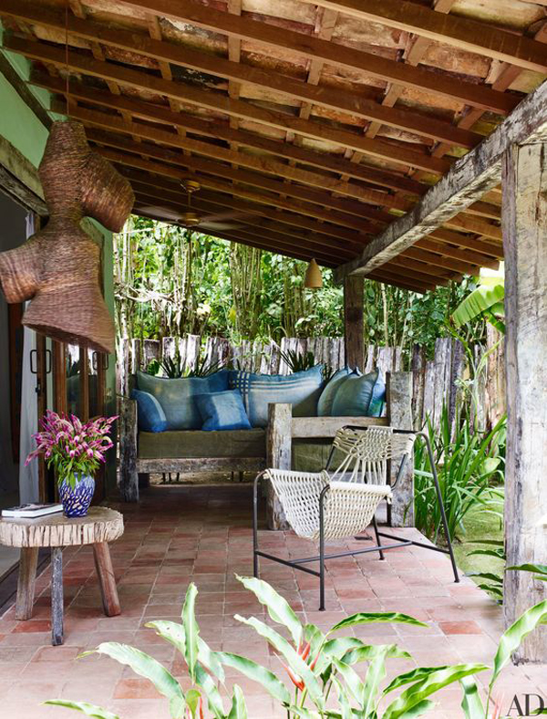 holiday-style-porch-design-with-tropical-style