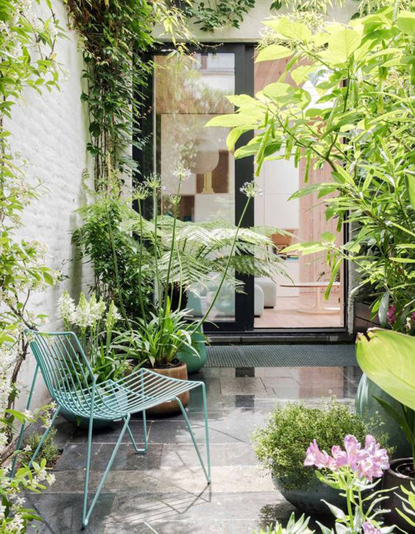 minimalist-lush-terrace-garden-design