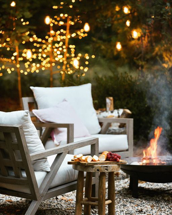 country-cottage-fire-pits-for-holiday-season