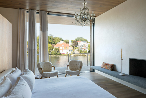 cozy-open-bedroom-with-coastal-view