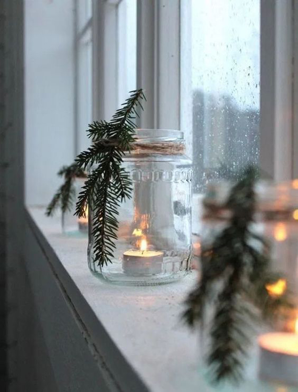pretty-christmas-candle-display-with-nature-accent