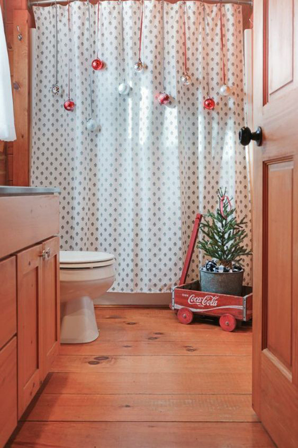 warm-and-cozy-christmas-bathroom-with-vintage-style